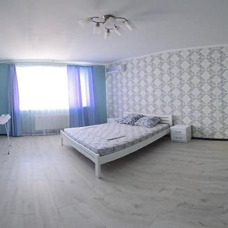 Apartment On Parkovaya ชรอโนมอสค์ ภายนอก รูปภาพ